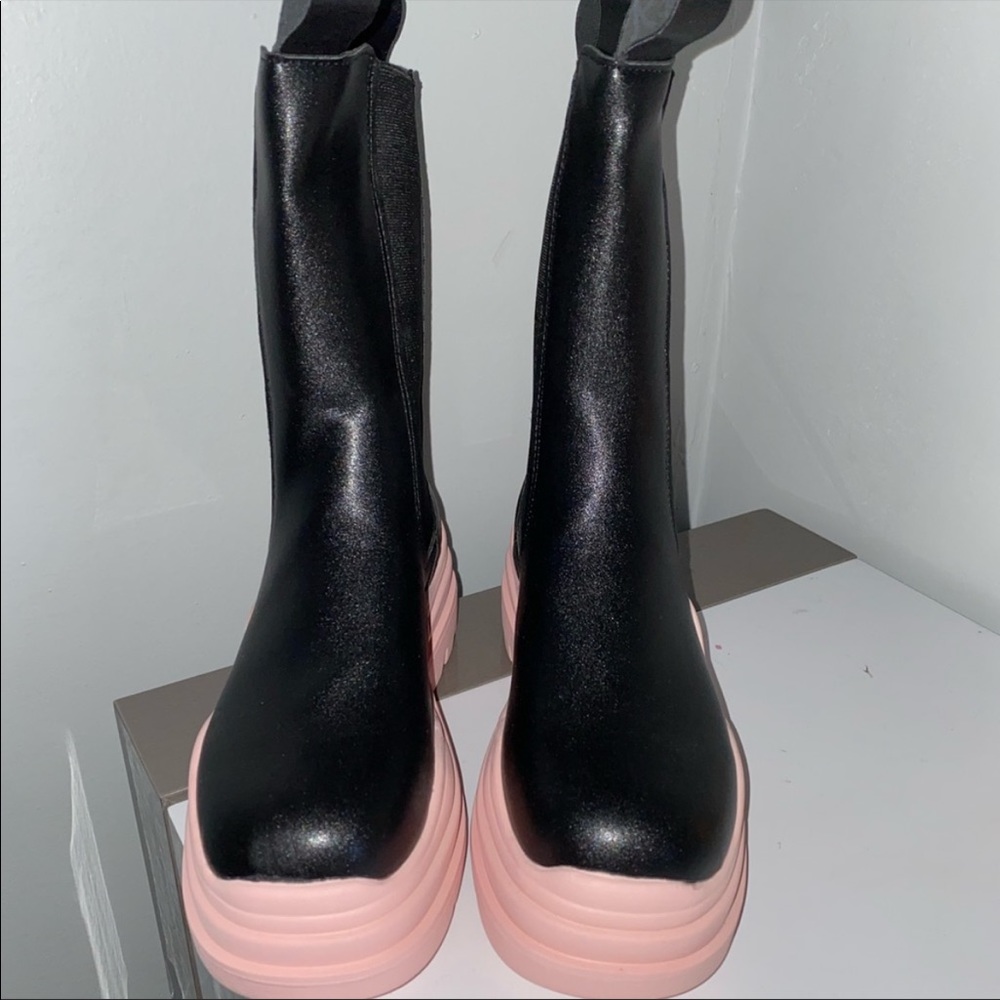 COPY - Chelsea boots